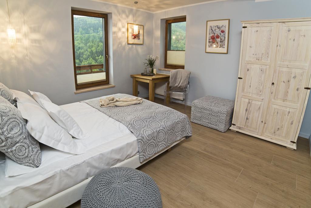 Aspen Deluxe Residence & Aspen Cottage Międzybrodzie Bialskie Room photo